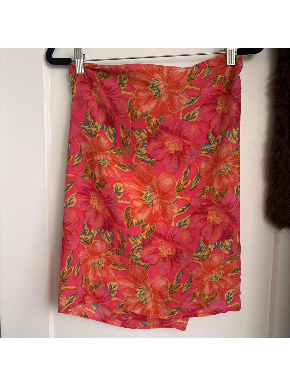 FLORAL BEACH WRAP SKIRT